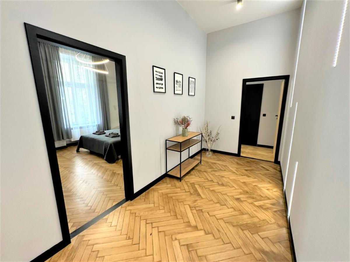 Luxury 100M2 Loft Design-Apartment At Wawel + Netflix Krasków Εξωτερικό φωτογραφία